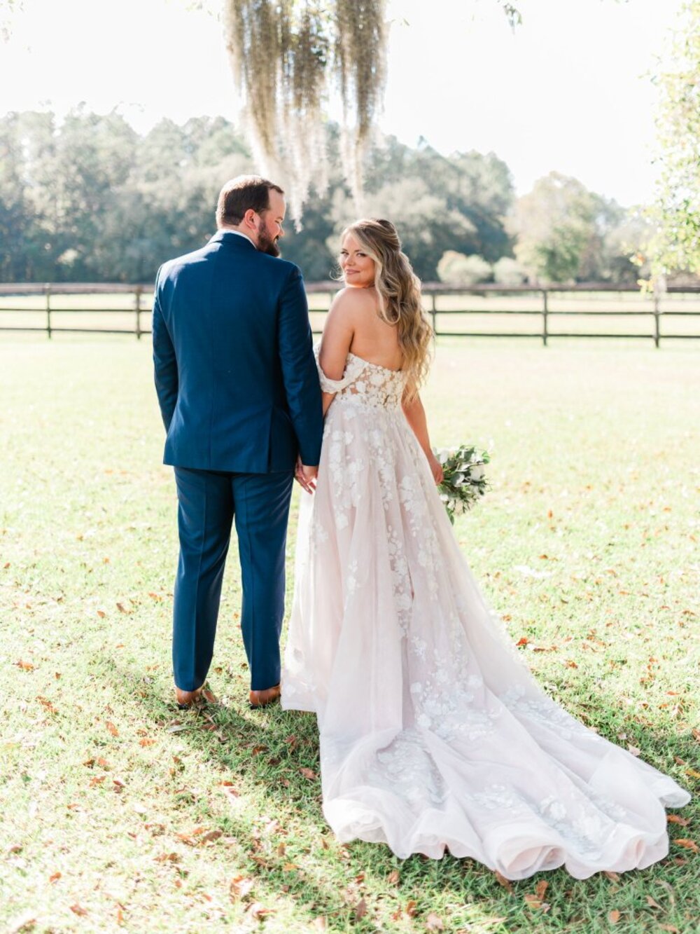 Essense of Australia Wedding Dress & Veil